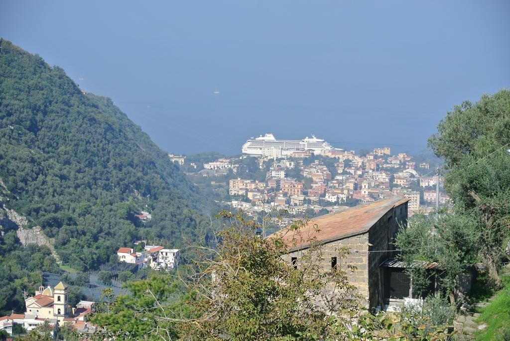 Casa Vacanze Villa San Francesco Sant'Angelo  Экстерьер фото